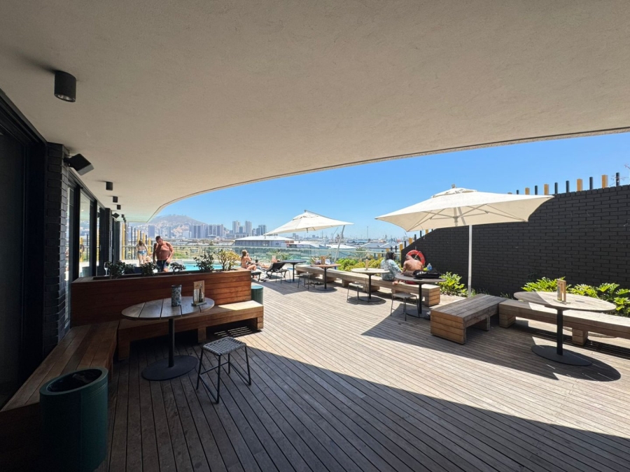 1 Bedroom Property for Sale in Woodstock Western Cape